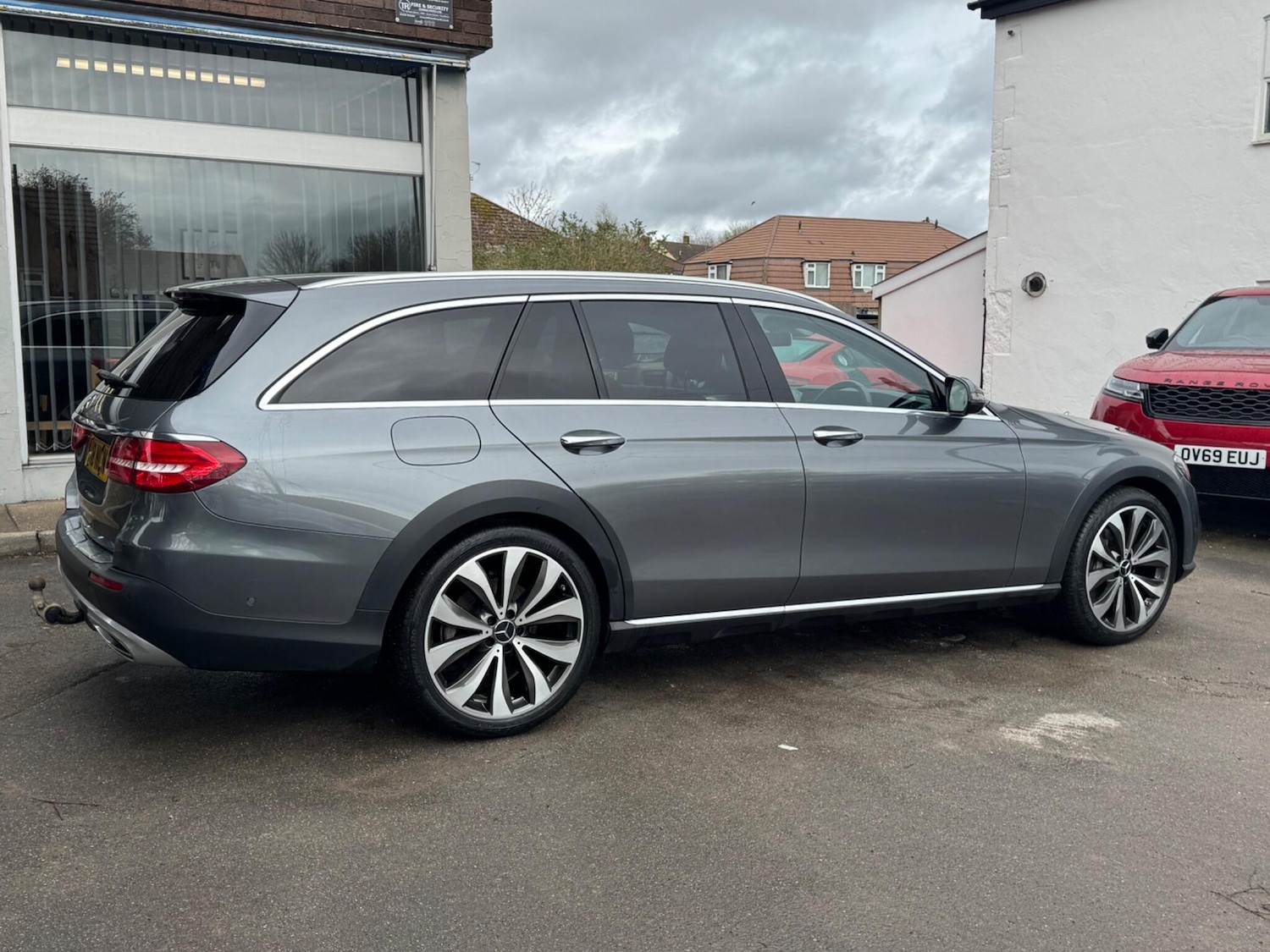 Used Mercedes-Benz E Class 2018 for sale - 78047395: Photo 3