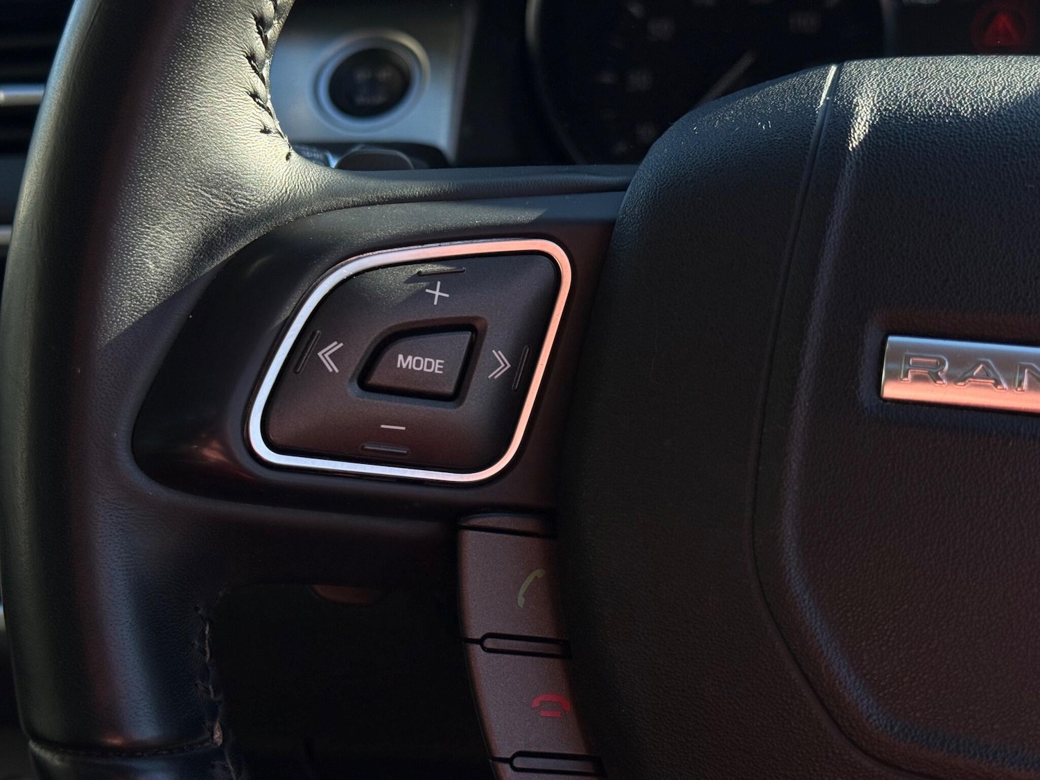 Used Land Rover Range Rover Evoque 2018 for sale - 77109837: Photo 23