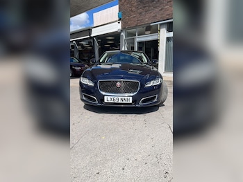 Used Jaguar XJ 2019 for sale - 79440698: Photo