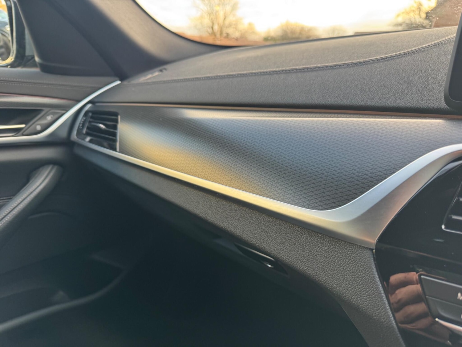 Used BMW 5 Series 2021 for sale - 76714396: Photo 23