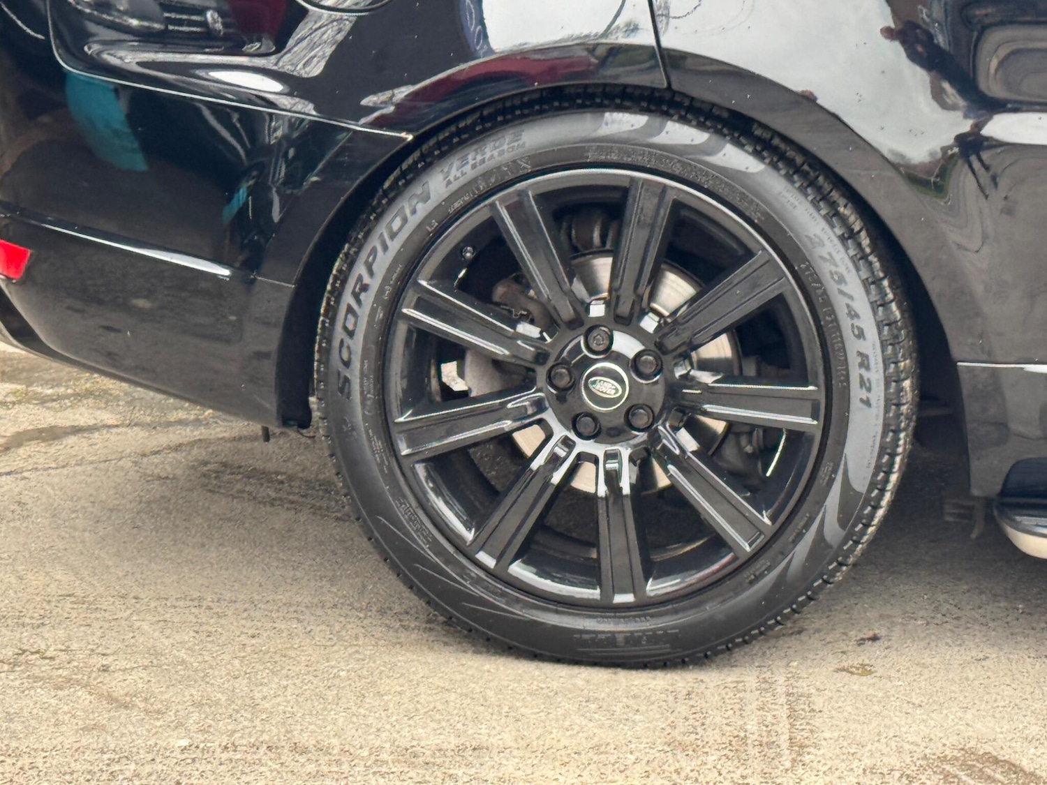 Used Land Rover Range Rover Sport 2018 for sale - 77783579: Photo 4