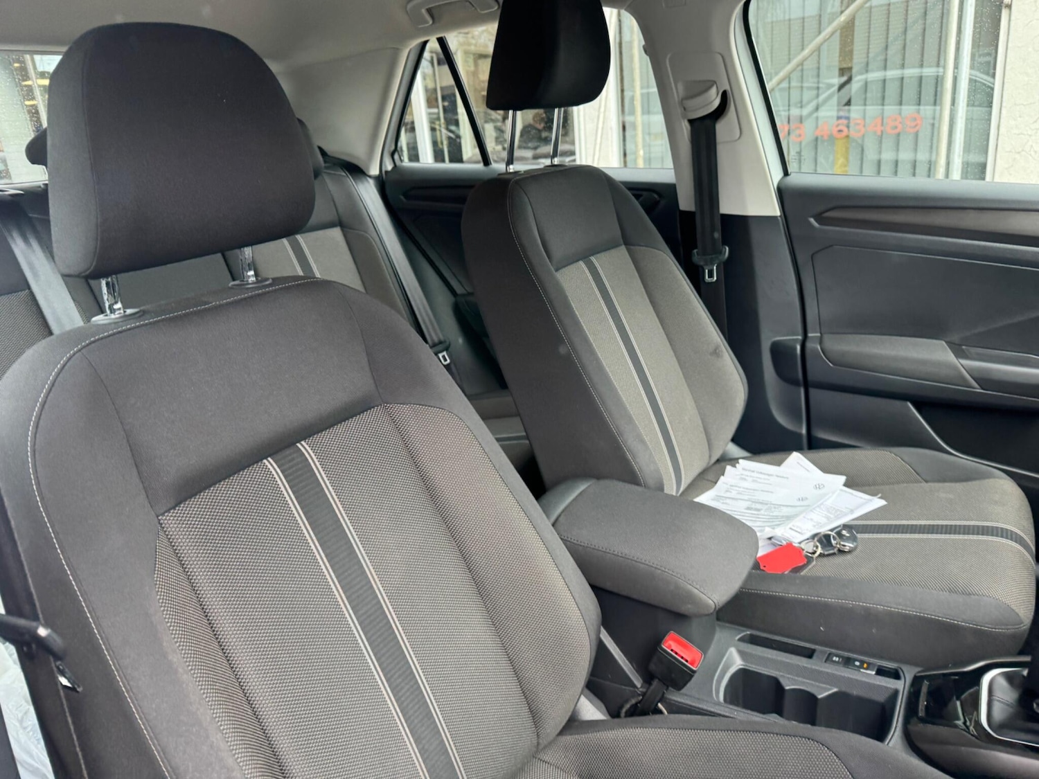 Used Volkswagen T-Roc for sale - 78136252: Photo 18