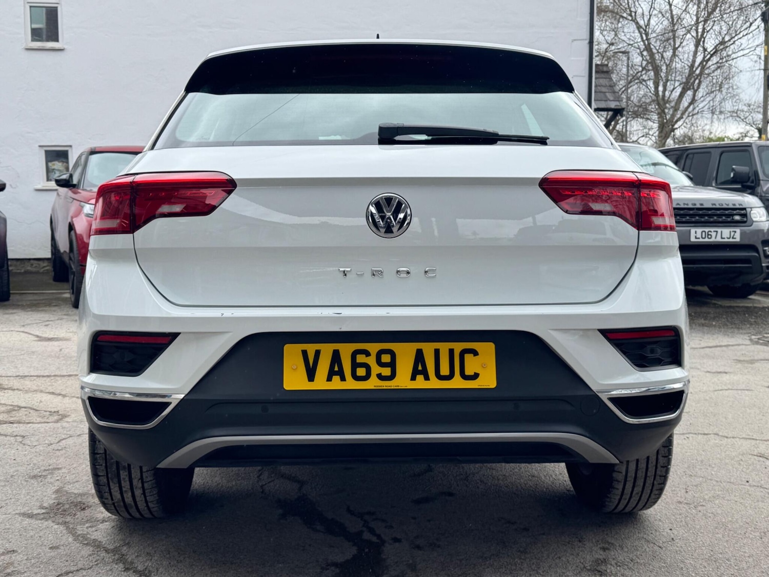 Used Volkswagen T-Roc for sale - 78136252: Photo 6