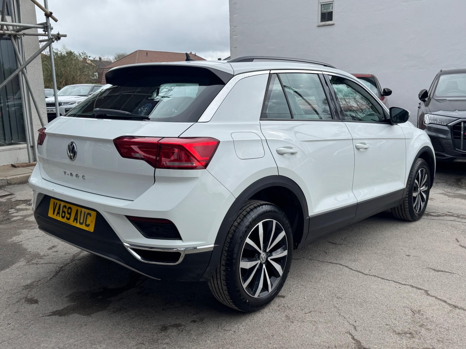 Used Volkswagen T-Roc for sale - 78136252: Photo 7