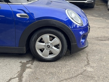 Used MINI Hatch 2019 for sale - 78891858: Photo