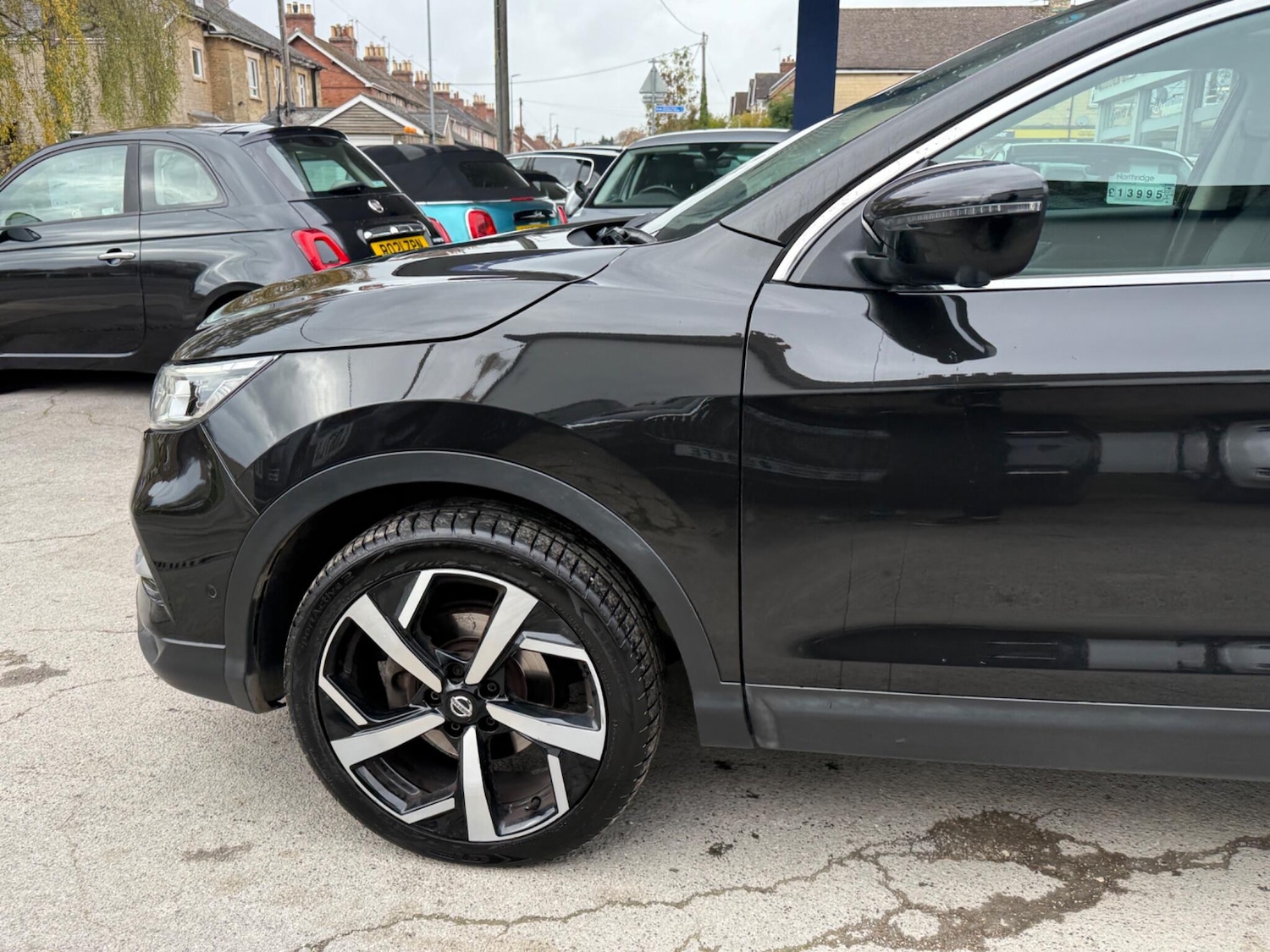 Used Nissan Qashqai for sale - 76472736: Photo 19