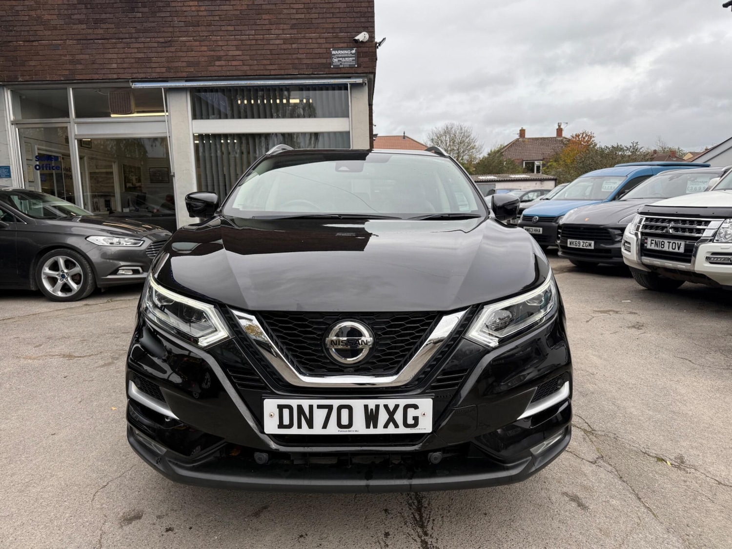 Used Nissan Qashqai for sale - 76472736: Photo 2