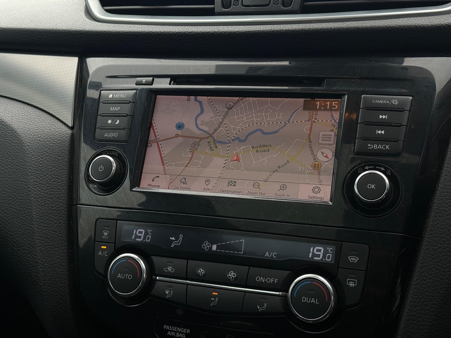 Used Nissan Qashqai for sale - 76472736: Photo 20