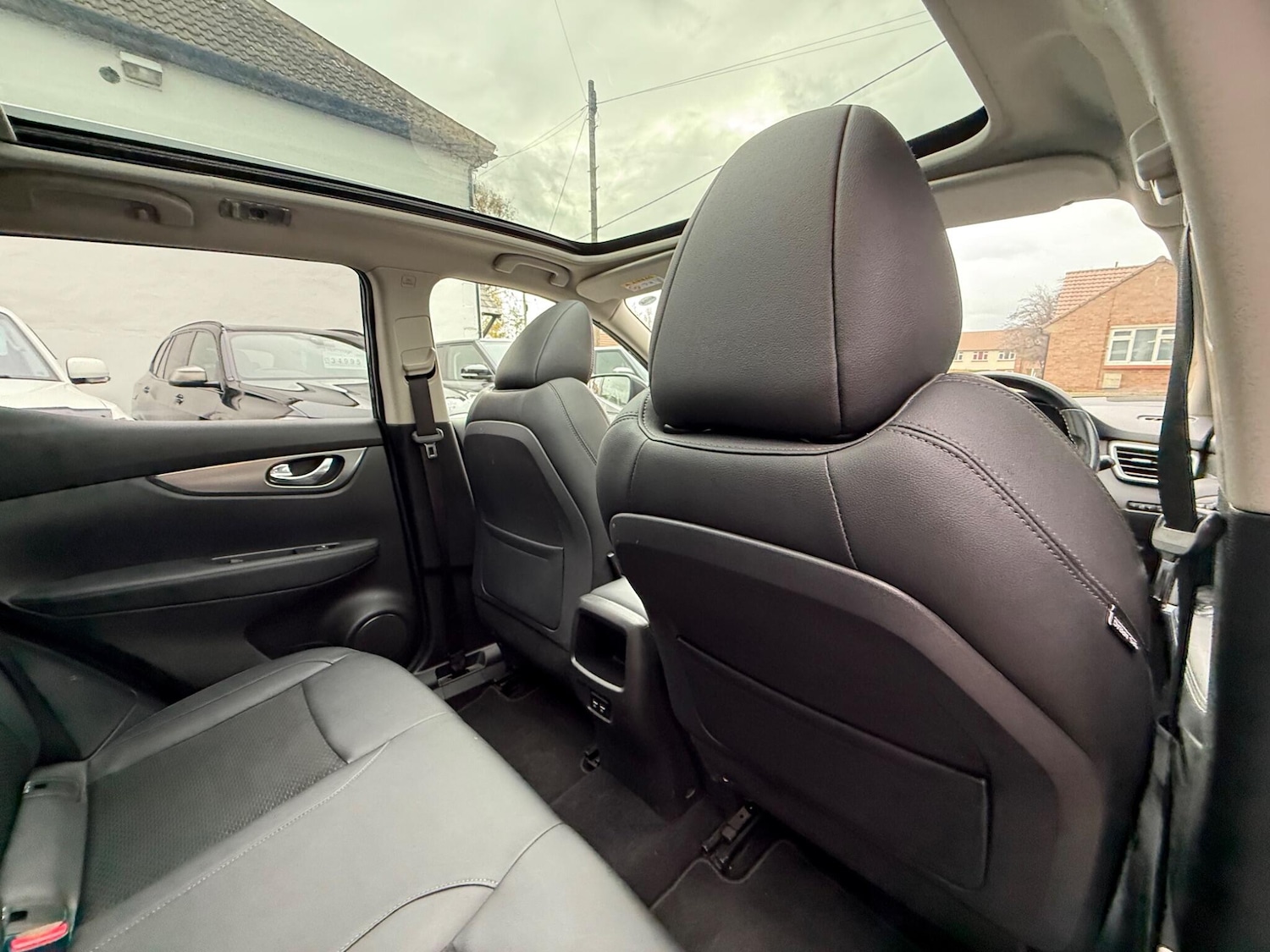 Used Nissan Qashqai for sale - 76472736: Photo 28