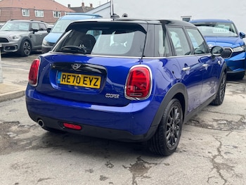Used MINI Hatch 2020 for sale - 77040739: Photo