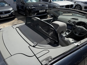 Used Mercedes-Benz SL 2010 for sale - 79509345: Photo