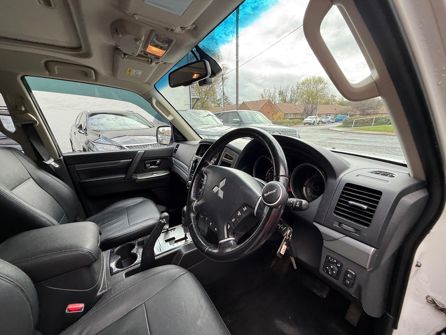 Used Mitsubishi Shogun 2018 for sale - 76456882: Photo 24