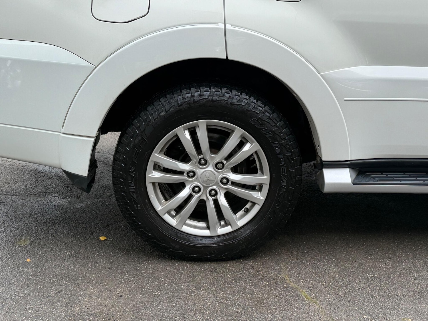 Used Mitsubishi Shogun 2018 for sale - 76456882: Photo 4