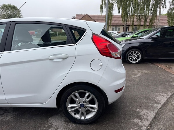 Used Ford Fiesta 2016 for sale - 75769831: Photo 10