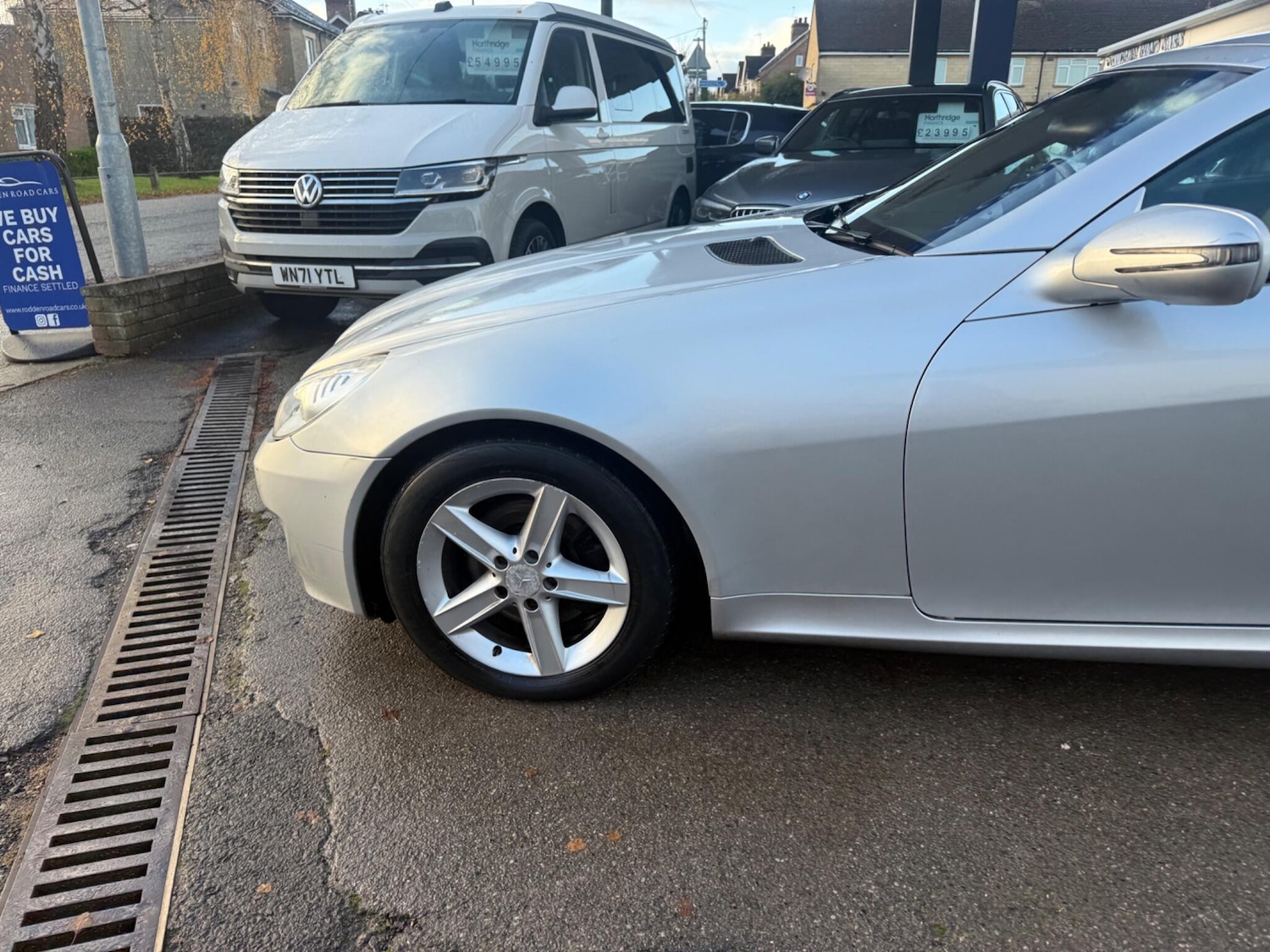 Used Mercedes-Benz SLK 2010 for sale - 76824803: Photo 14