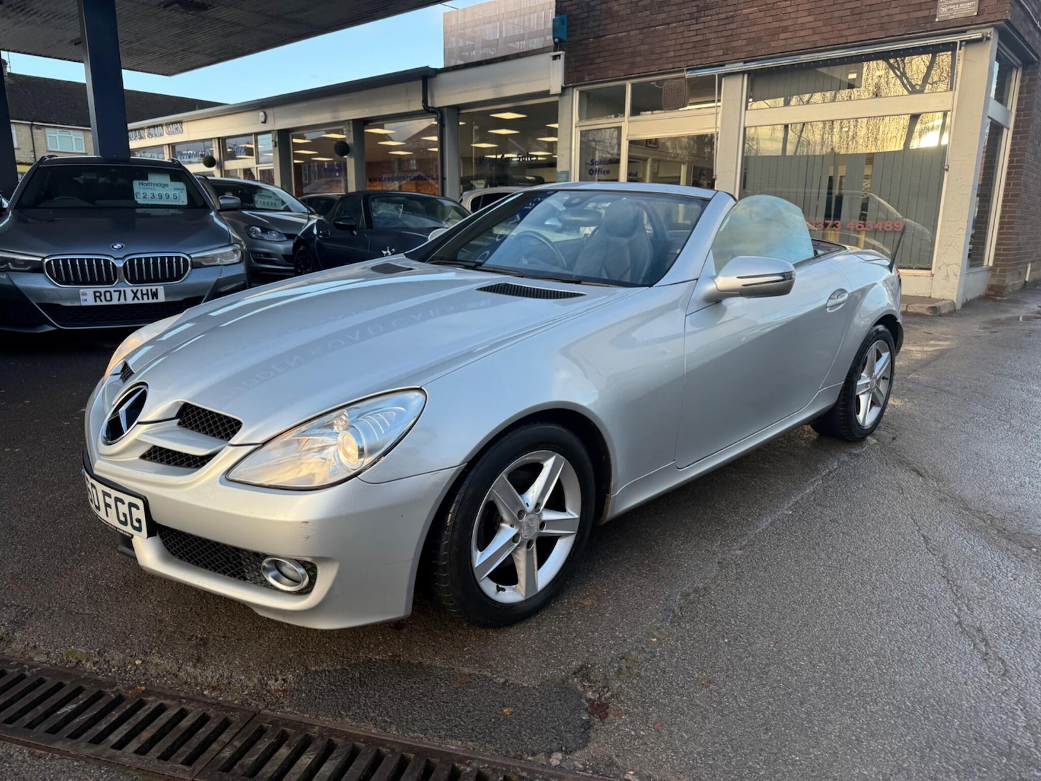 Used Mercedes-Benz SLK 2010 for sale - 76824803: Photo 23
