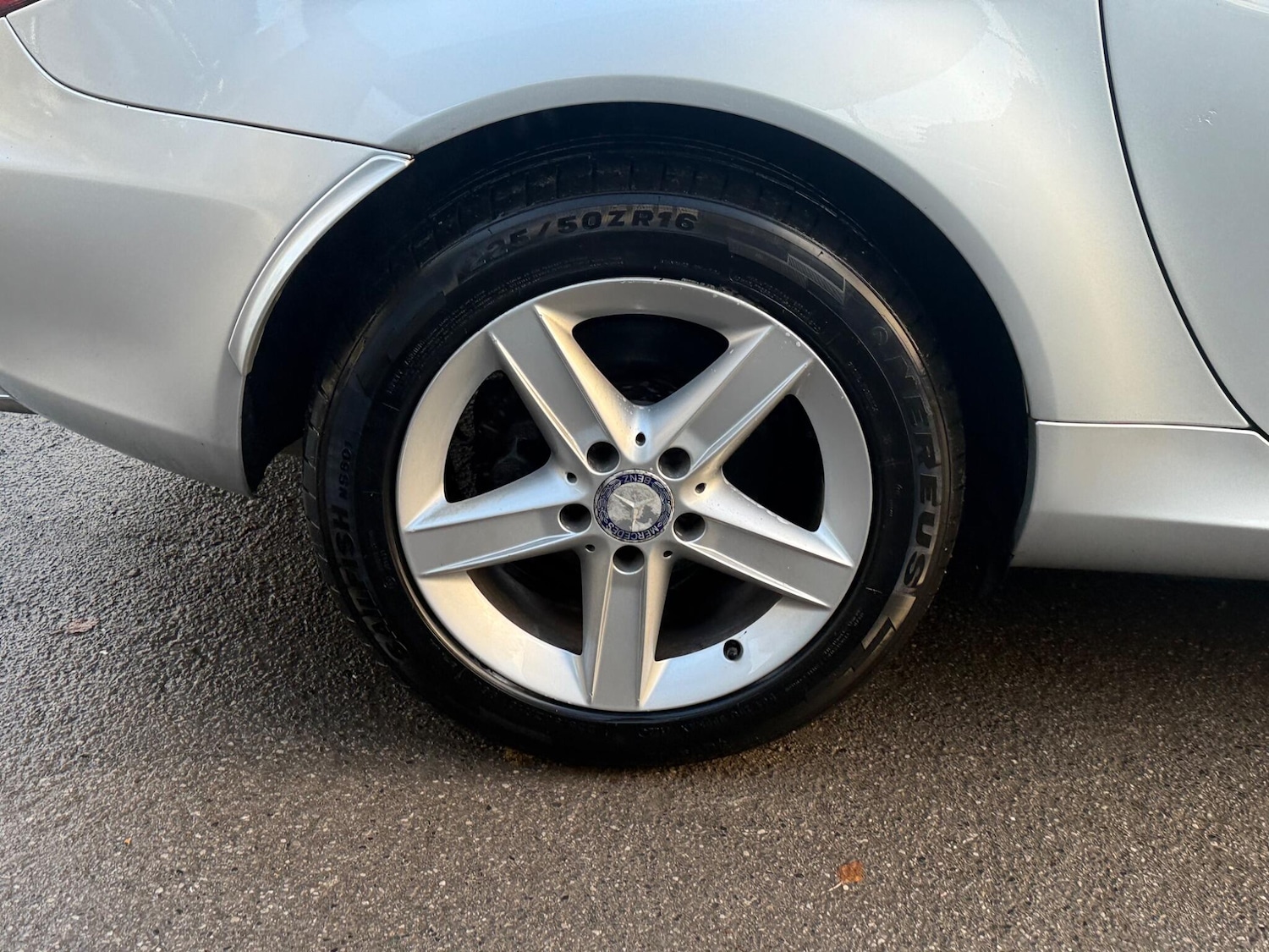 Used Mercedes-Benz SLK 2010 for sale - 76824803: Photo 6