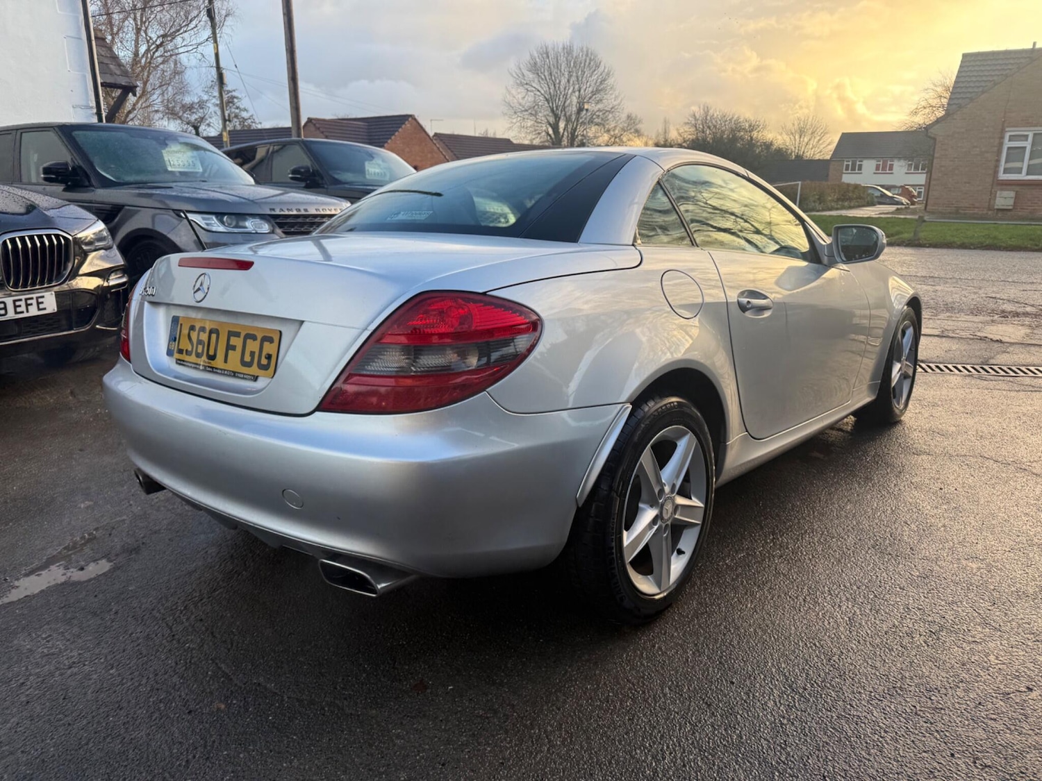 Used Mercedes-Benz SLK 2010 for sale - 76824803: Photo 9