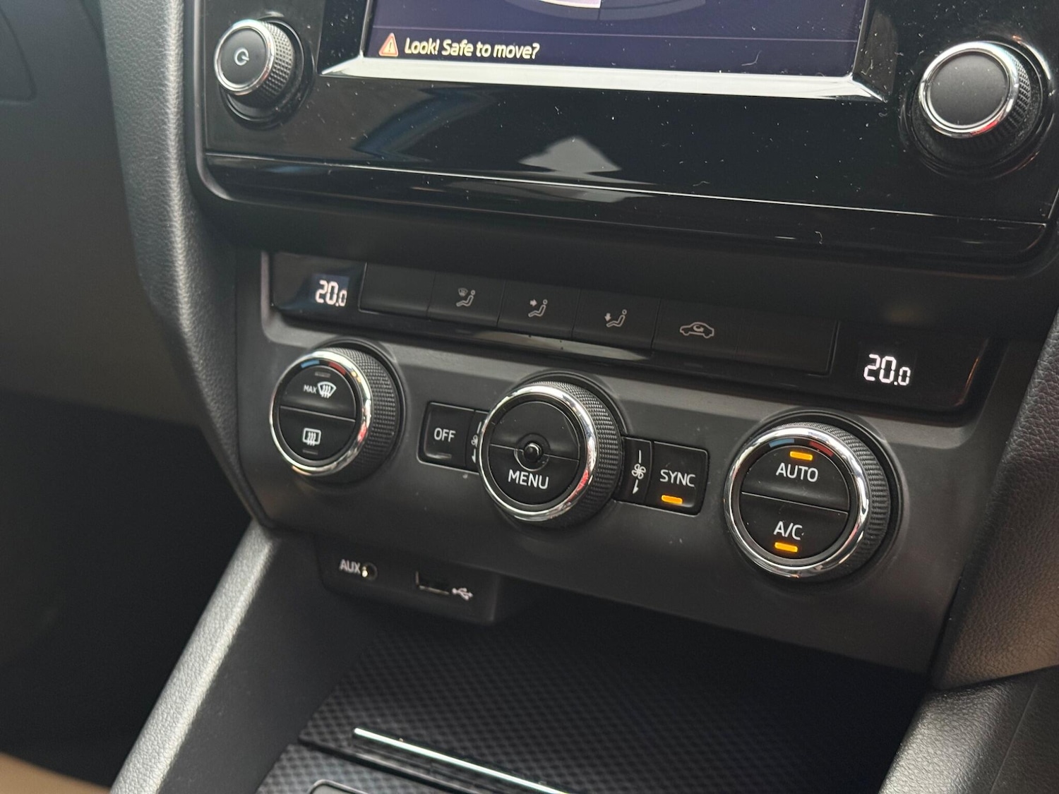 Used Skoda Octavia 2016 for sale - 77254741: Photo 16