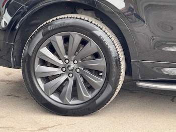 Used Land Rover Discovery Sport 2020 for sale - 78135533: Photo