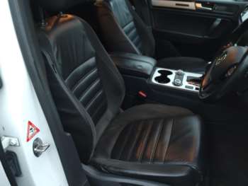 Used Volkswagen Touareg 2013 for sale - 73065563: Photo