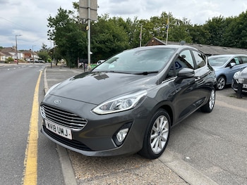 Used Ford Fiesta 2018 for sale - 79289742: Photo