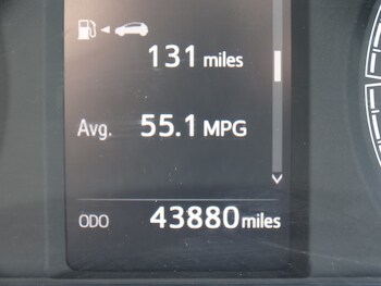 Used Toyota Yaris 2017 for sale - 78412994: Photo