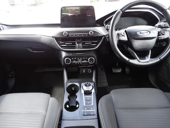 Used Ford Focus 2019 for sale - 79272534: Photo