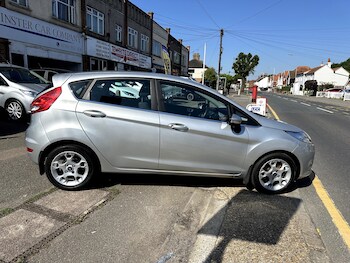 Used Ford Fiesta 2011 for sale - 78951240: Photo