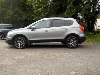 Used Suzuki SX4 S-Cross 2014 for sale - 79121483: Photo