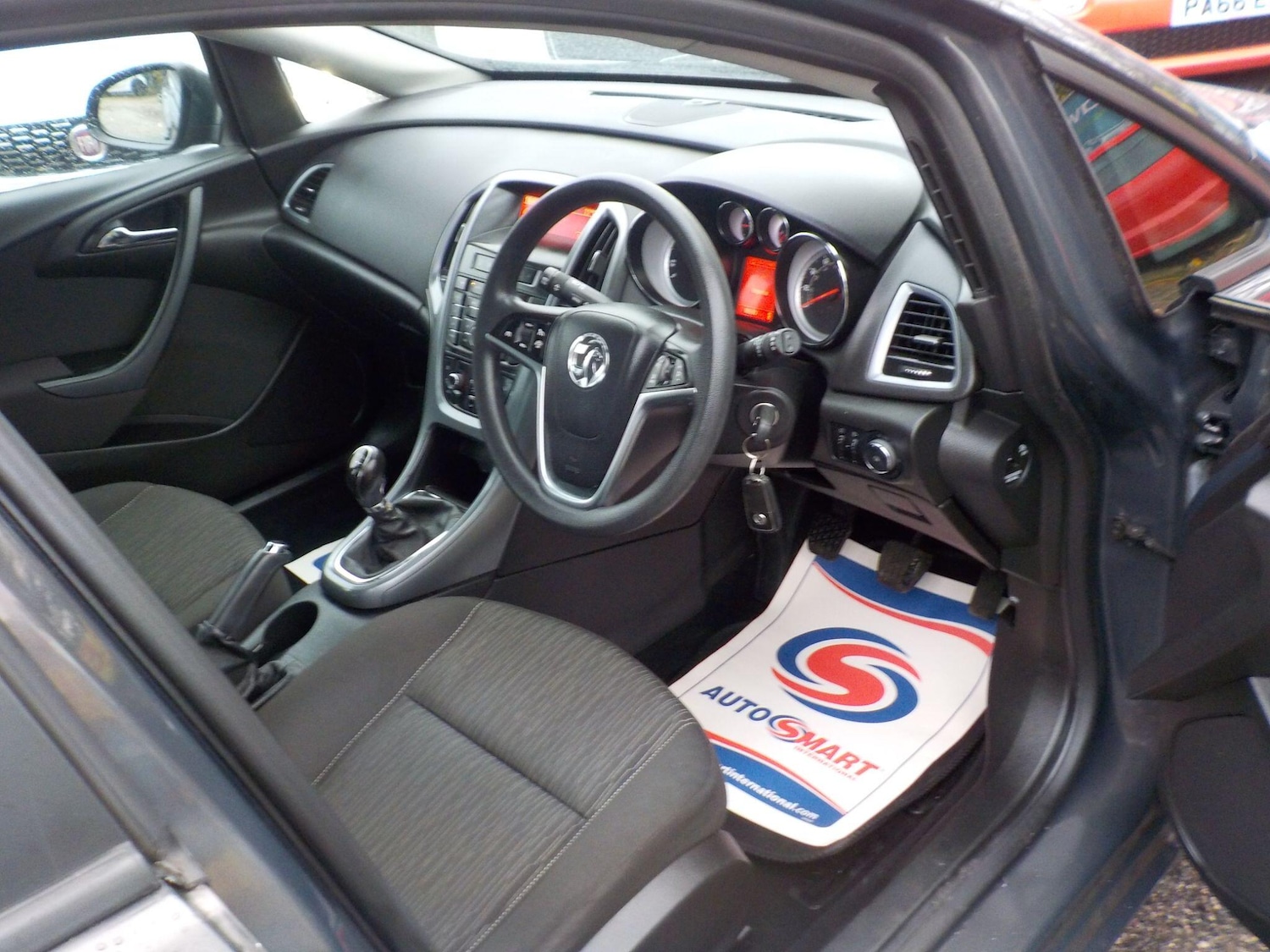 Used Vauxhall Astra 2015 for sale - 76423459: Photo 10