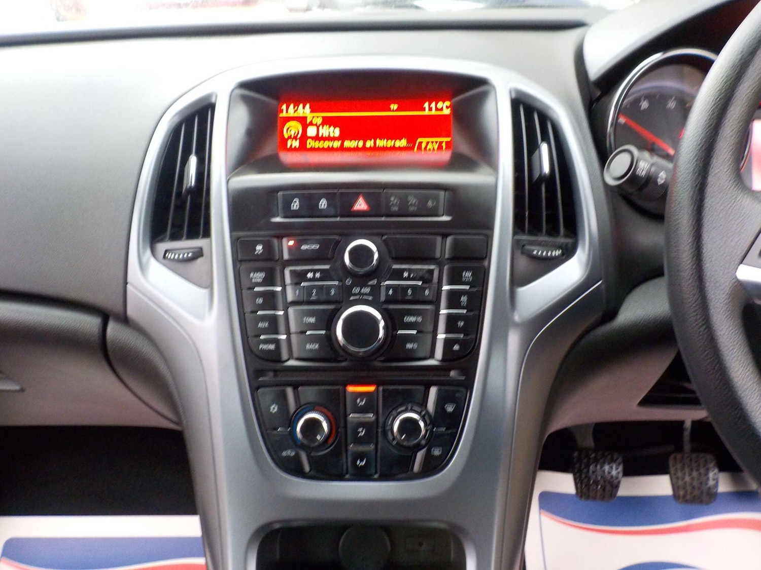 Used Vauxhall Astra 2015 for sale - 76423459: Photo 13