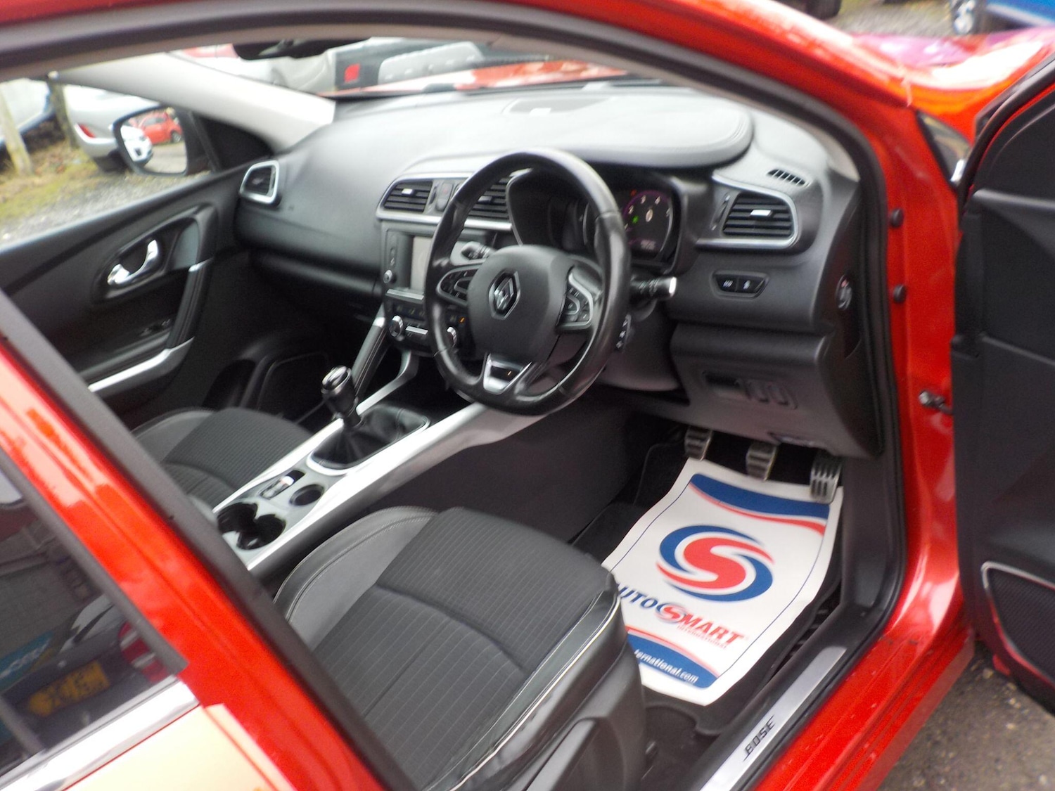 Used Renault Kadjar for sale - 77440725: Photo 11