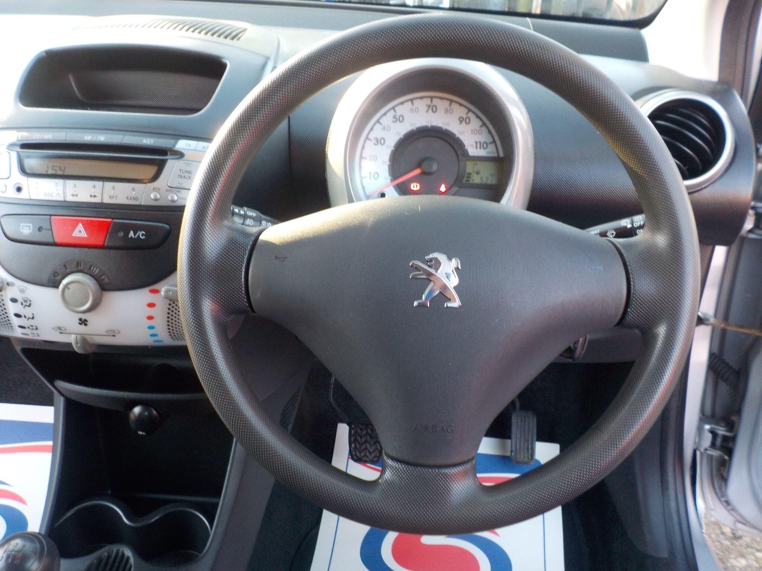 Used Peugeot 107 2012 for sale - 76701495: Photo 13