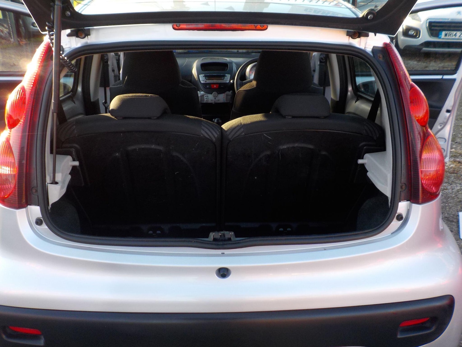 Used Peugeot 107 2012 for sale - 76701495: Photo 20