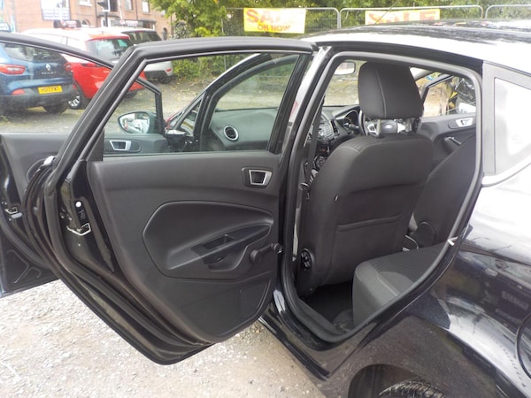 Used Ford Fiesta 2014 for sale - 75519093: Photo 25