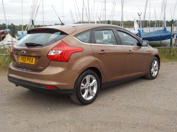 Used Ford Focus 2013 for sale - 75647180: Photo 5