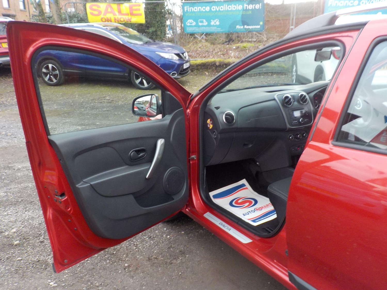 Used Dacia Logan MCV 2015 for sale - 77440709: Photo 25