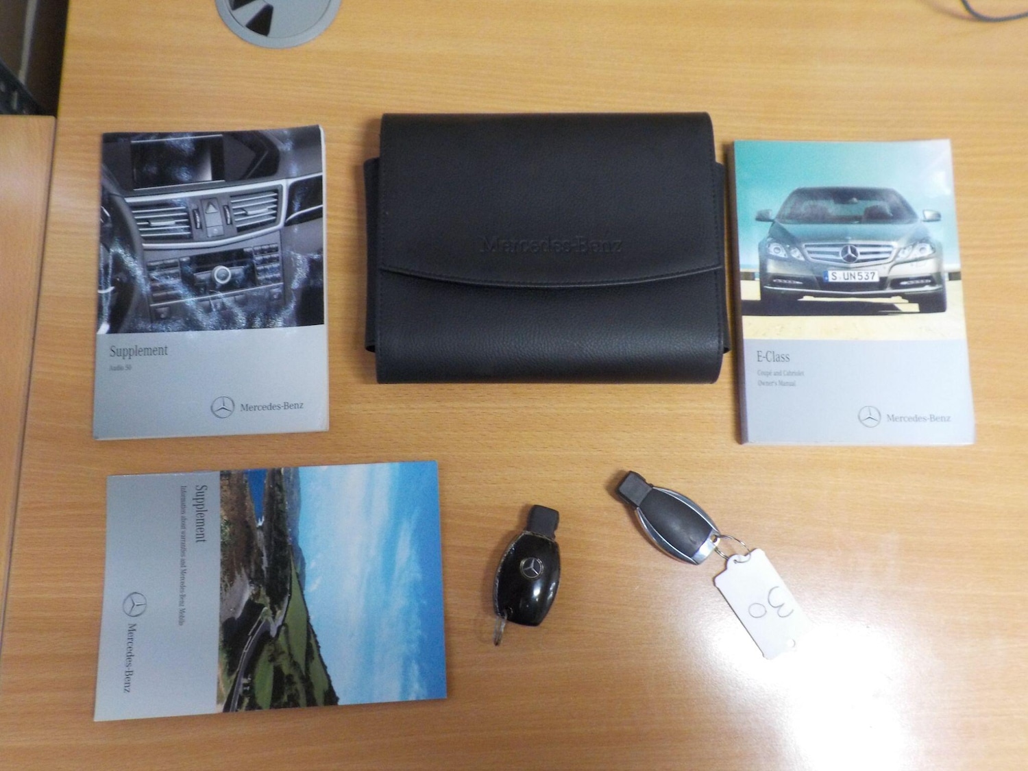 Used Mercedes-Benz E Class 2012 for sale - 76992741: Photo 32