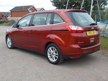 Used Ford Grand C-Max 2016 for sale - 75645658: Photo