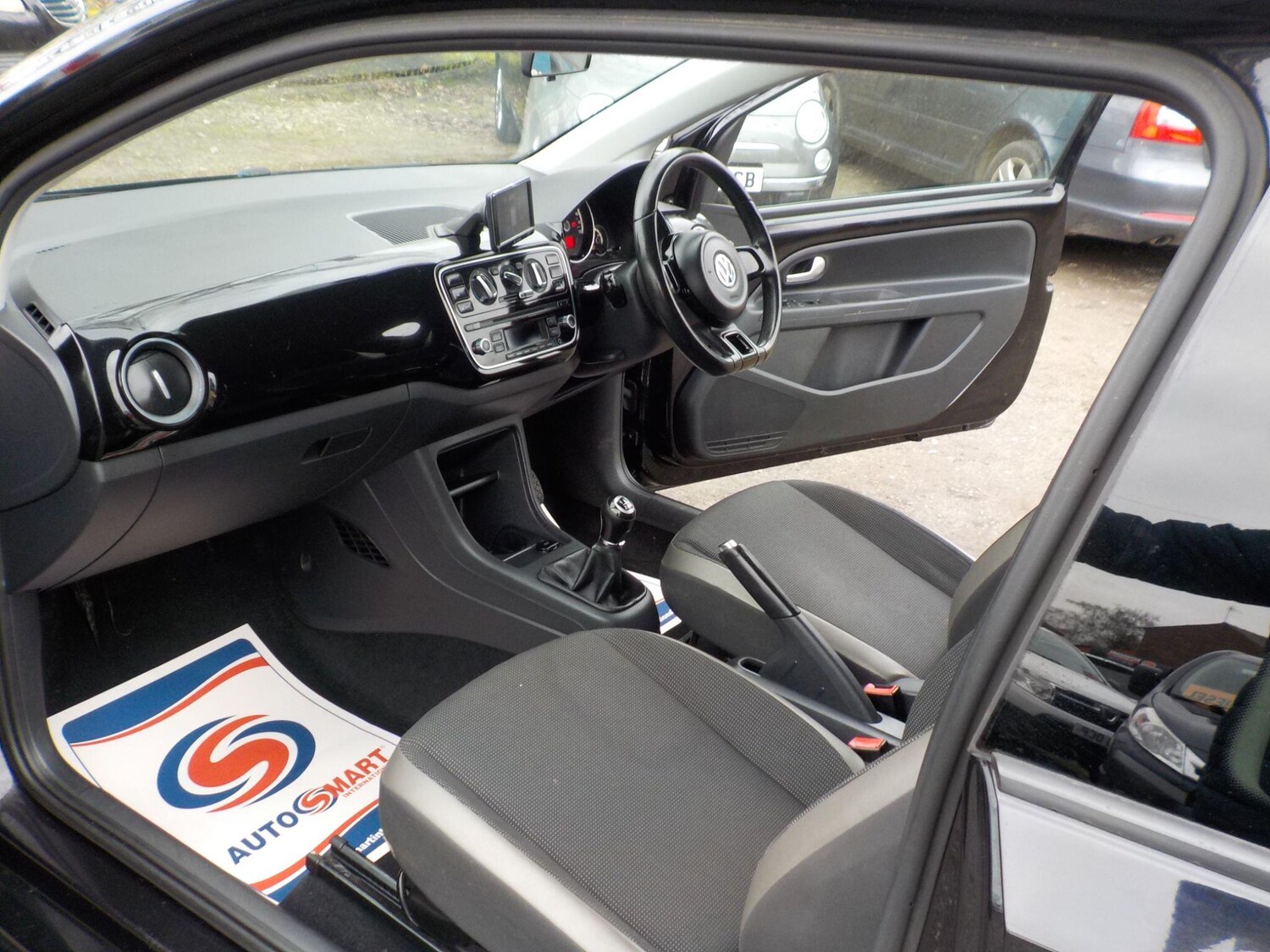 Used Volkswagen up! for sale - 77509866: Photo 11