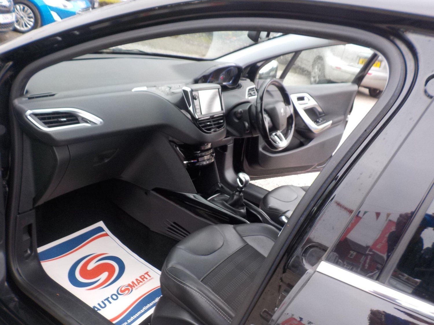 Used Peugeot 2008 for sale - 77808751: Photo 15