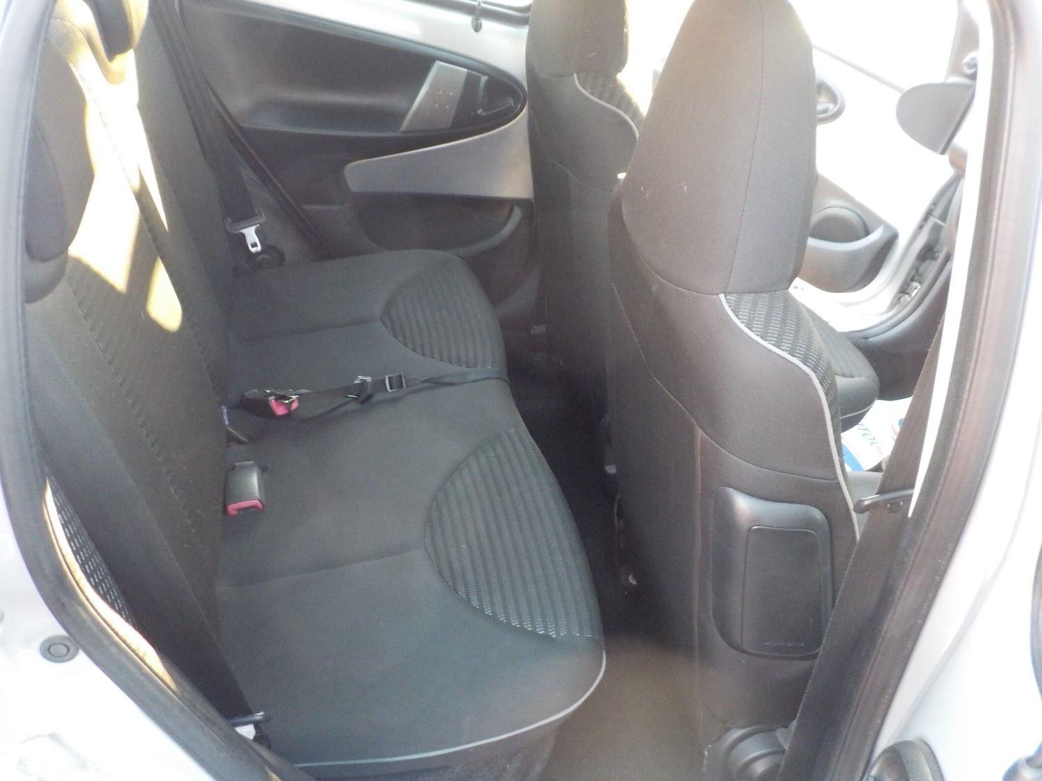 Used Peugeot 107 2012 for sale - 77320292: Photo 16