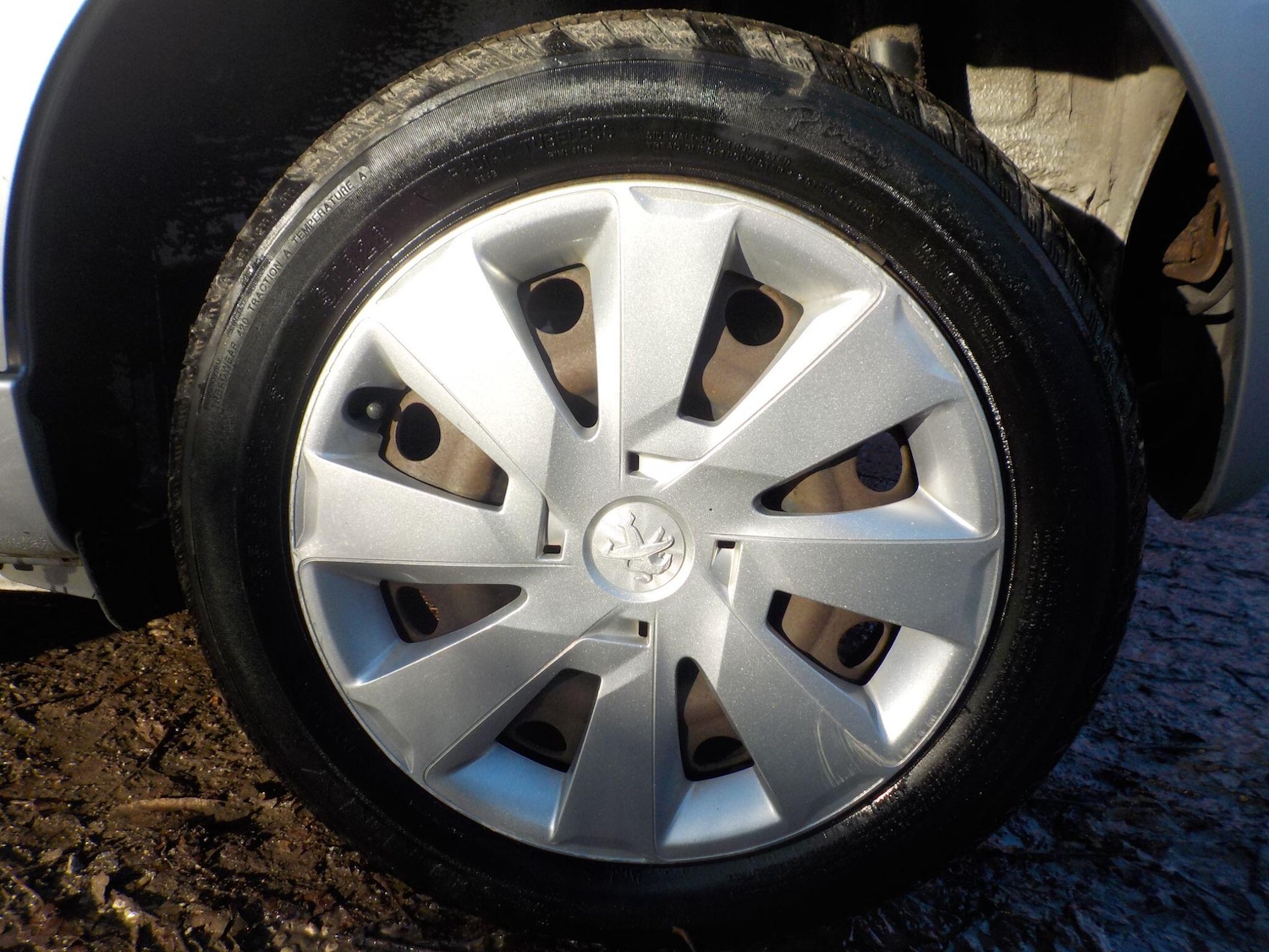 Used Peugeot 107 2012 for sale - 77320292: Photo 22