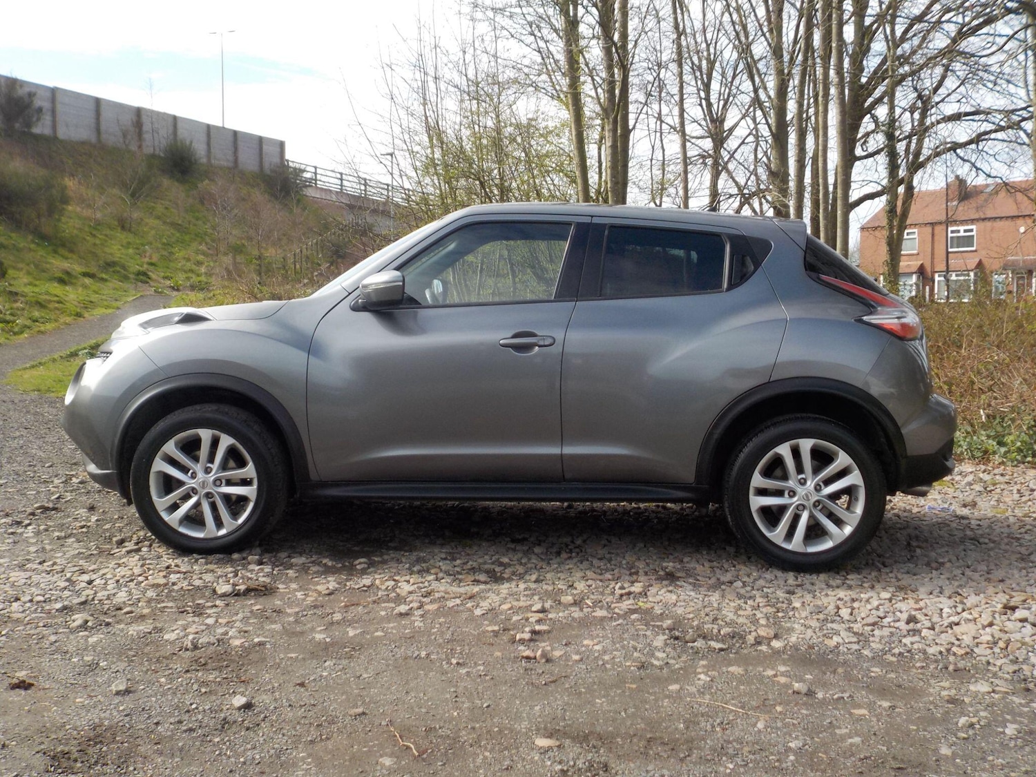 Used Nissan Juke 2015 for sale - 78035006: Photo 2