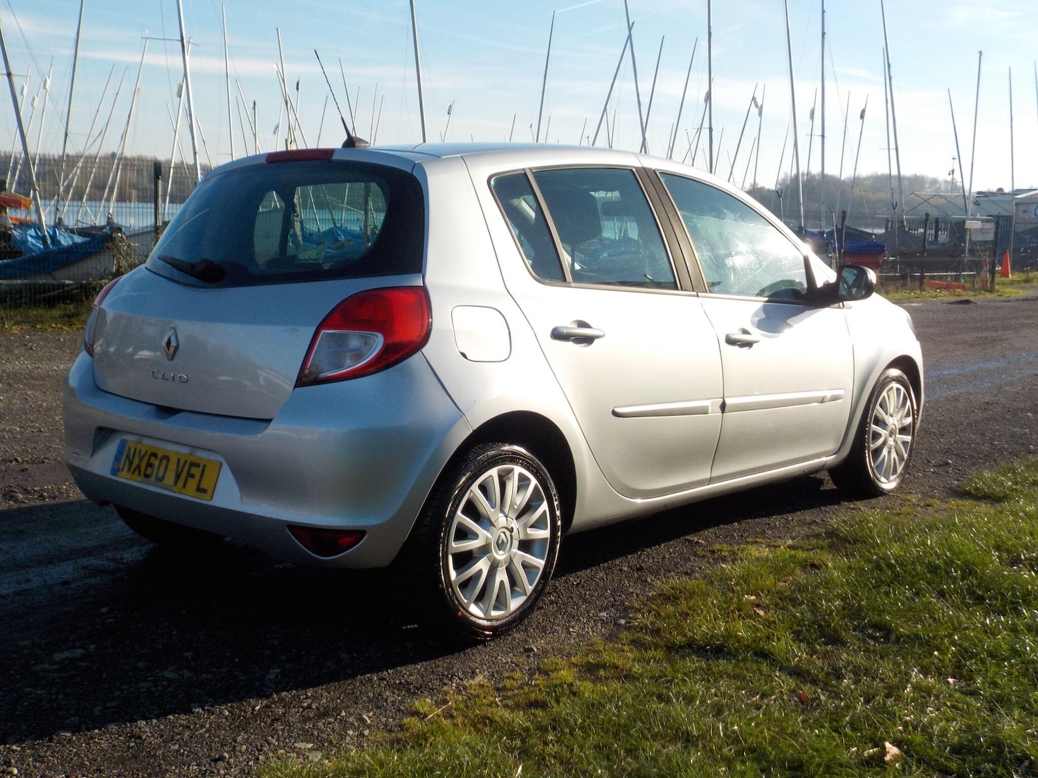 Used Renault Clio 2010 for sale - 76667297: Photo 5