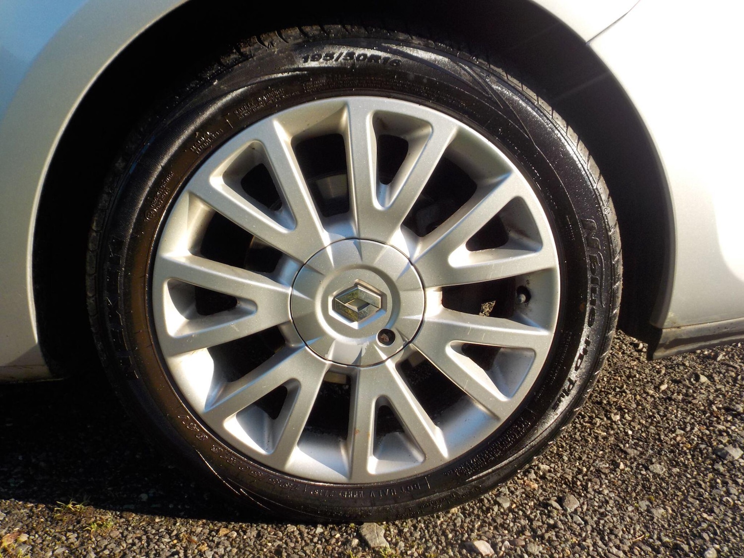 Used Renault Clio 2010 for sale - 76667297: Photo 9