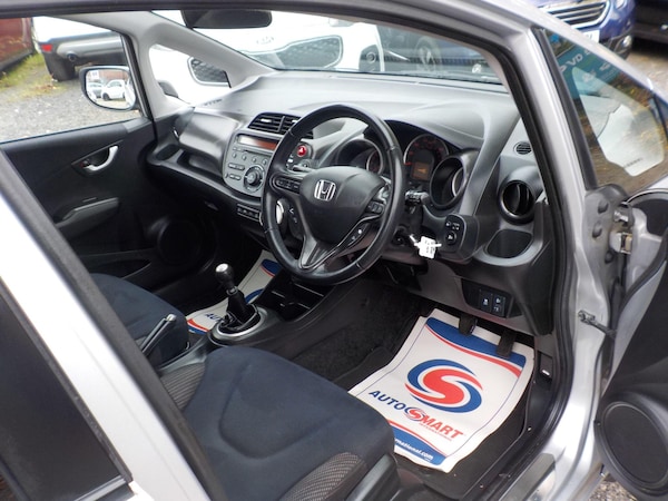 Used Honda Jazz 2014 for sale - 76259840: Photo 10