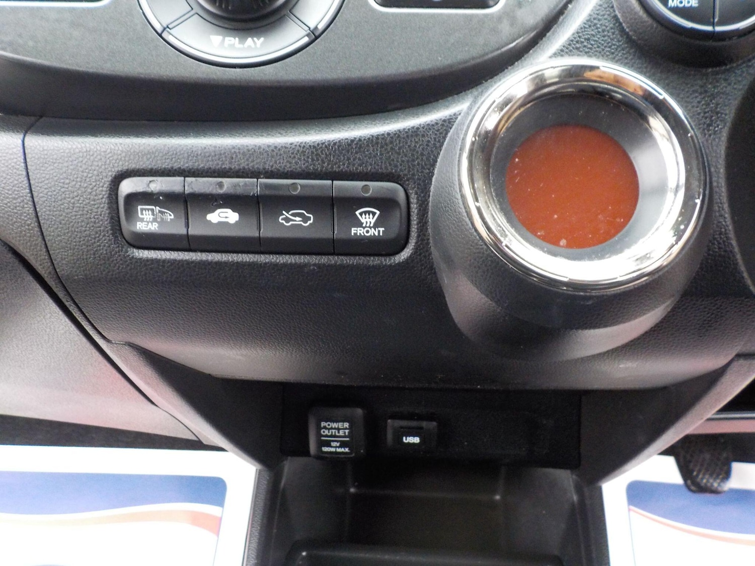 Used Honda Jazz 2014 for sale - 76259840: Photo 17