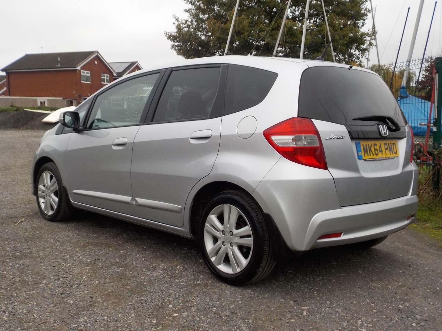 Used Honda Jazz 2014 for sale - 76259840: Photo 3